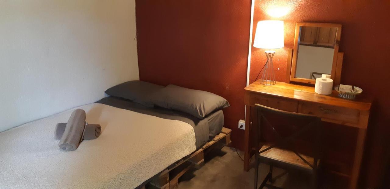 Marius B&B & Hostel Silang Экстерьер фото