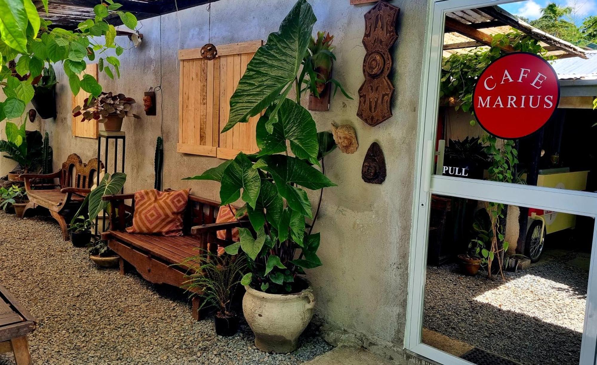 Marius B&B & Hostel Silang Экстерьер фото