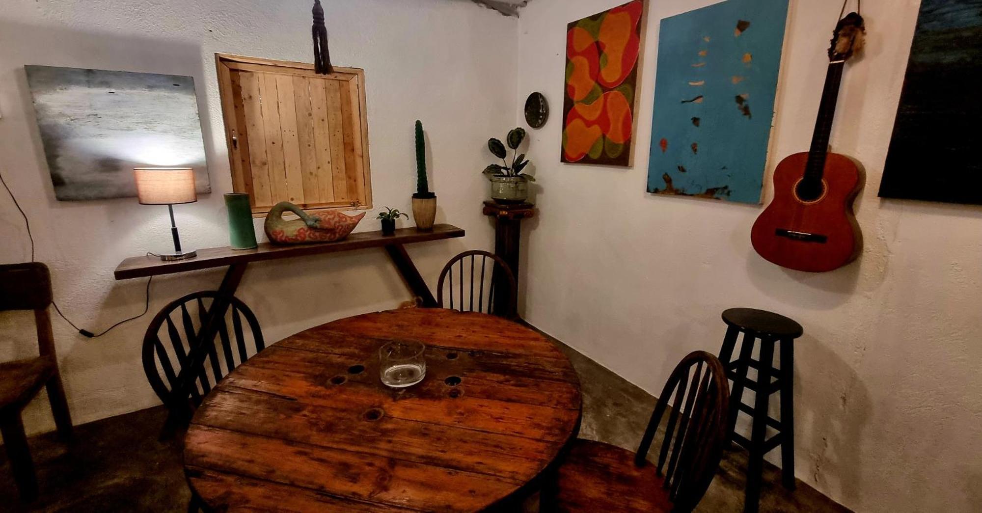 Marius B&B & Hostel Silang Экстерьер фото
