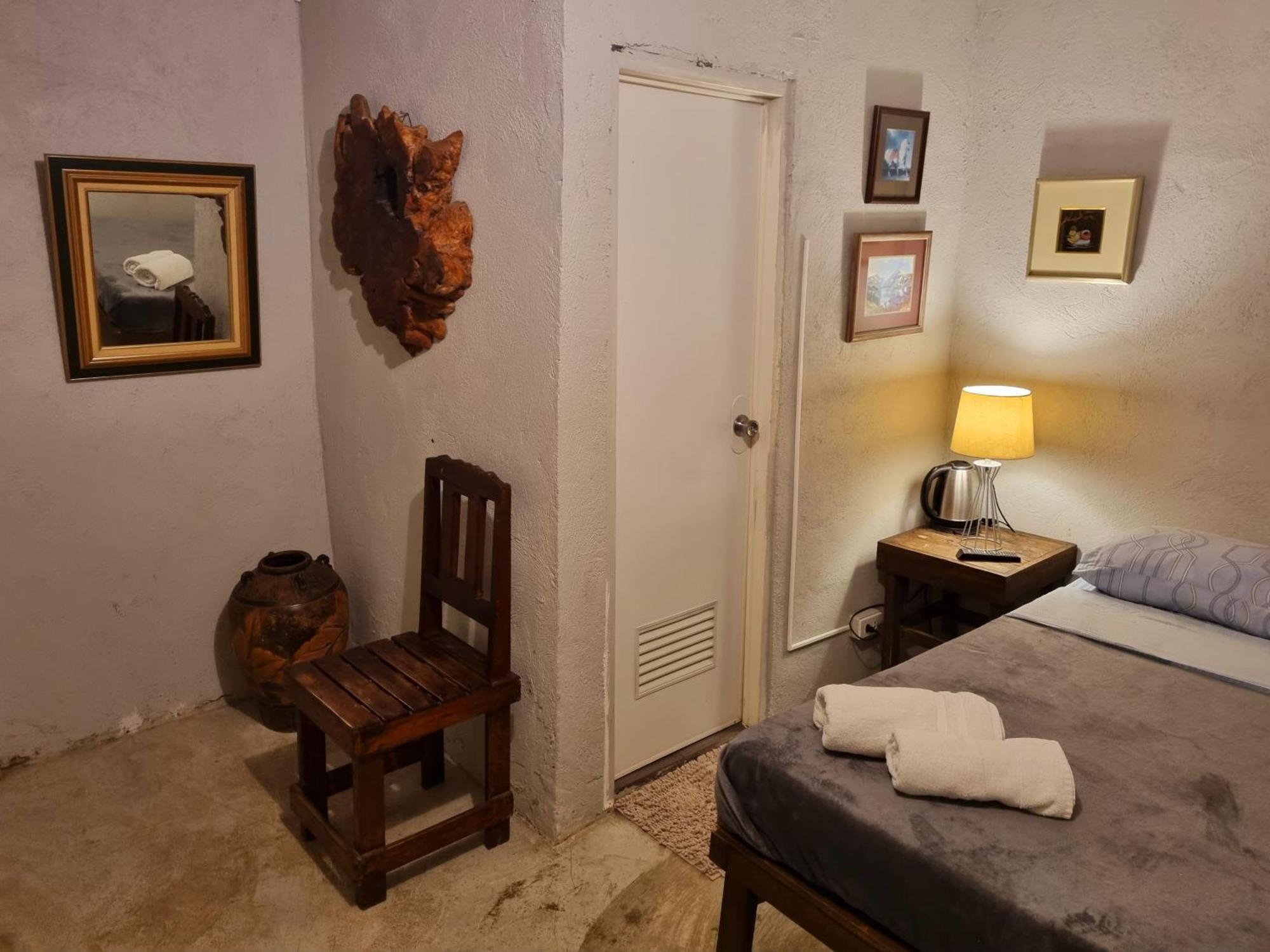 Marius B&B & Hostel Silang Экстерьер фото