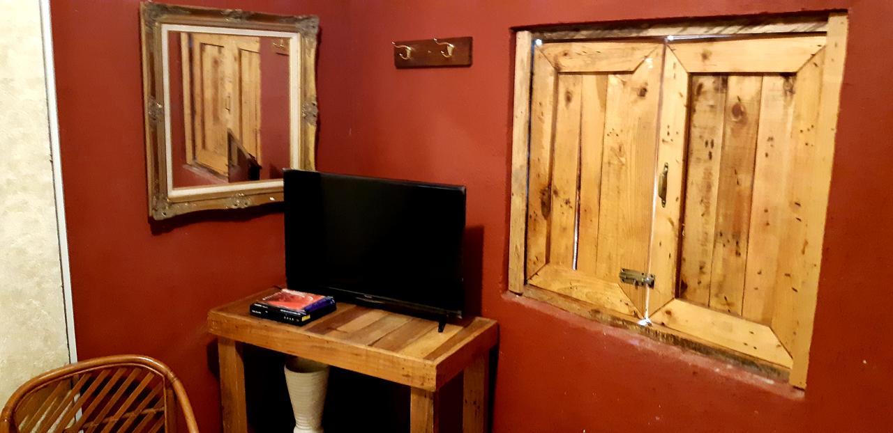 Marius B&B & Hostel Silang Экстерьер фото