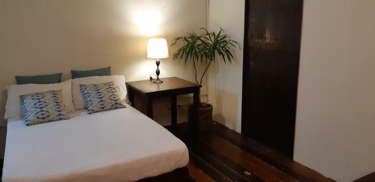 Marius B&B & Hostel Silang Экстерьер фото