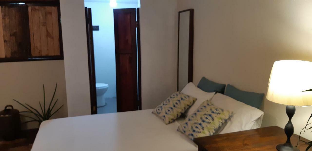 Marius B&B & Hostel Silang Экстерьер фото